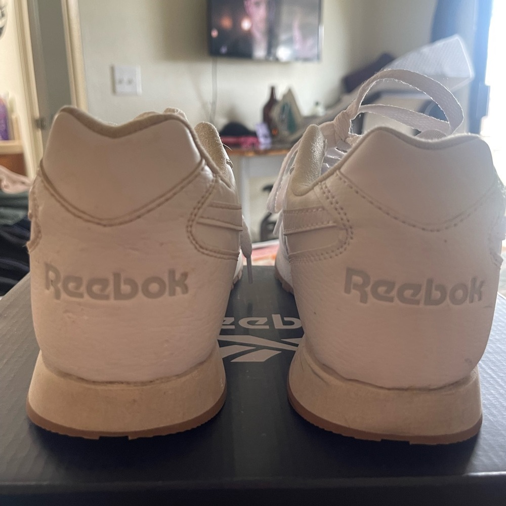 Reebok white shoes. Worn once, just too big for me